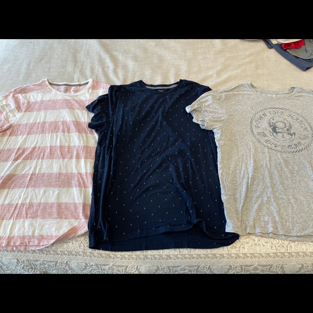 3 - XL t shirts